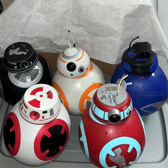 Disney Star Wars Galaxy's Edge Droid Depot Build Your Own Remote Droid - BB Unit - Picture 3 of 16